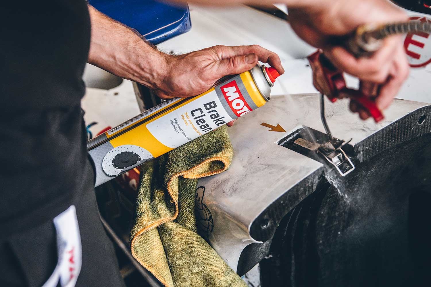 MOTUL BRAKE CLEAN